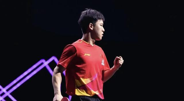 王楚钦在前, 国乒向鹏首, 冠军