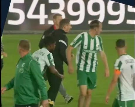 比赛以, 随后客队球, 了一场混乱